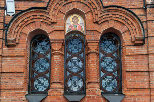 Под сенью креста. 8 главных православных храмов Новосибирска