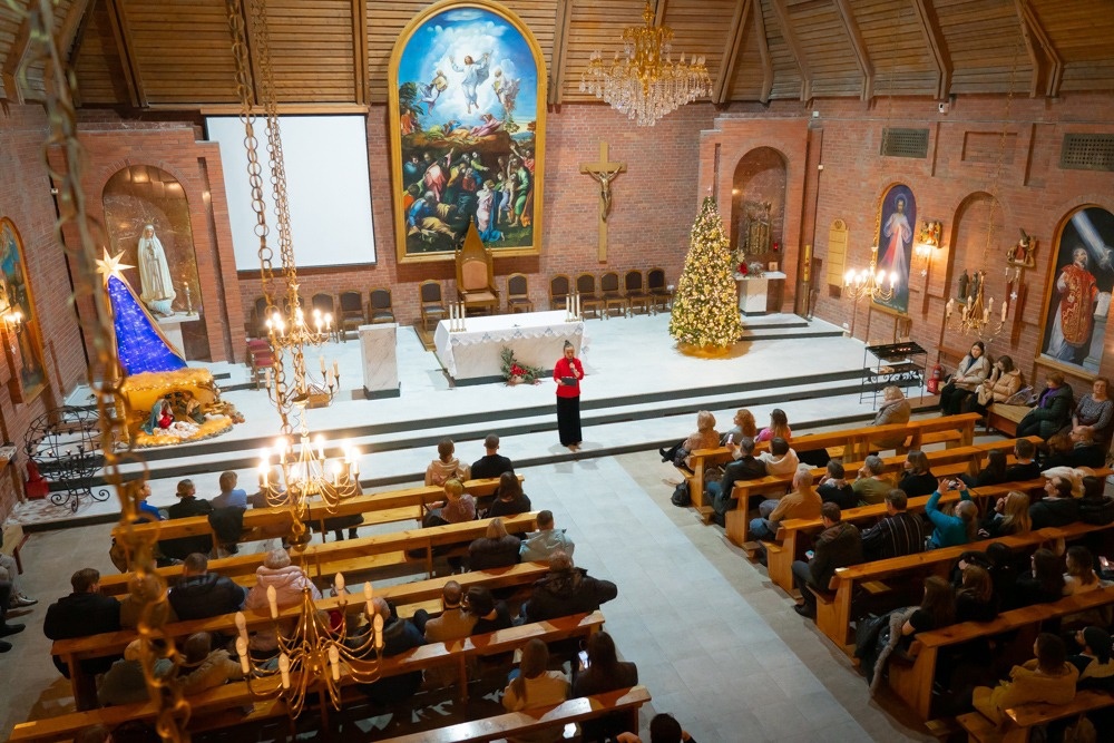 Кафедральный католический собор в Новосибирске