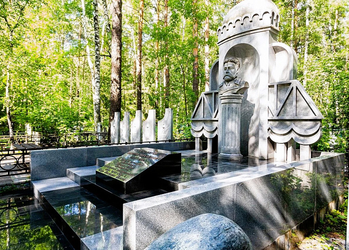 «Память и памятники Заельцовского кладбища» №1