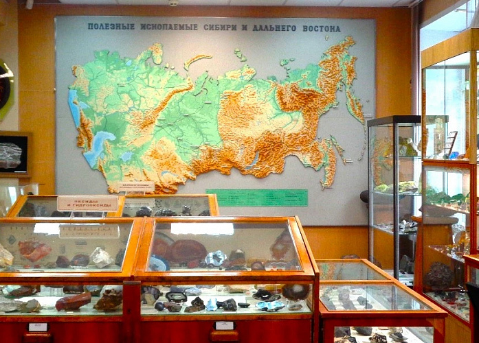 Академгородок с посещением Геологического музея №2