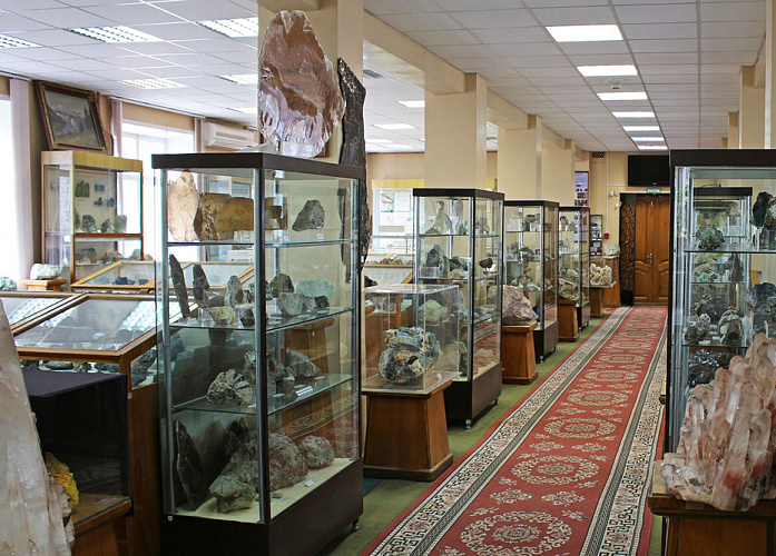 Центральный Сибирский геологический музей №3